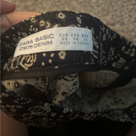 Zara ruffle skirt|super cute|womens XS|A Must Have! - Picture 6 of 6